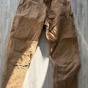 Men’s Carhartt insulated work pants sz. 35x32